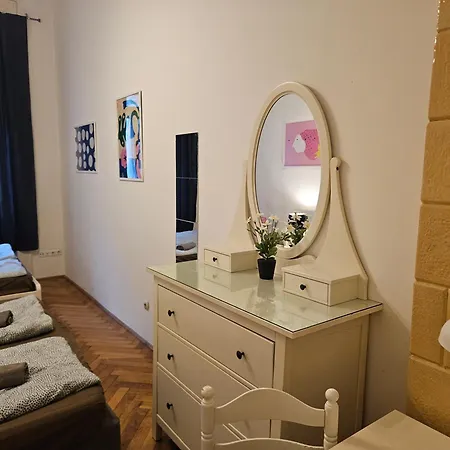 Lovely Riverside Hostel Budapest
