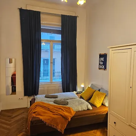 Lovely Riverside Hostel Budapest
