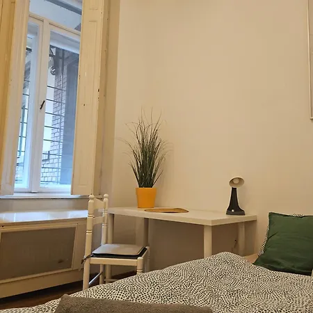 Lovely Riverside Hostel *